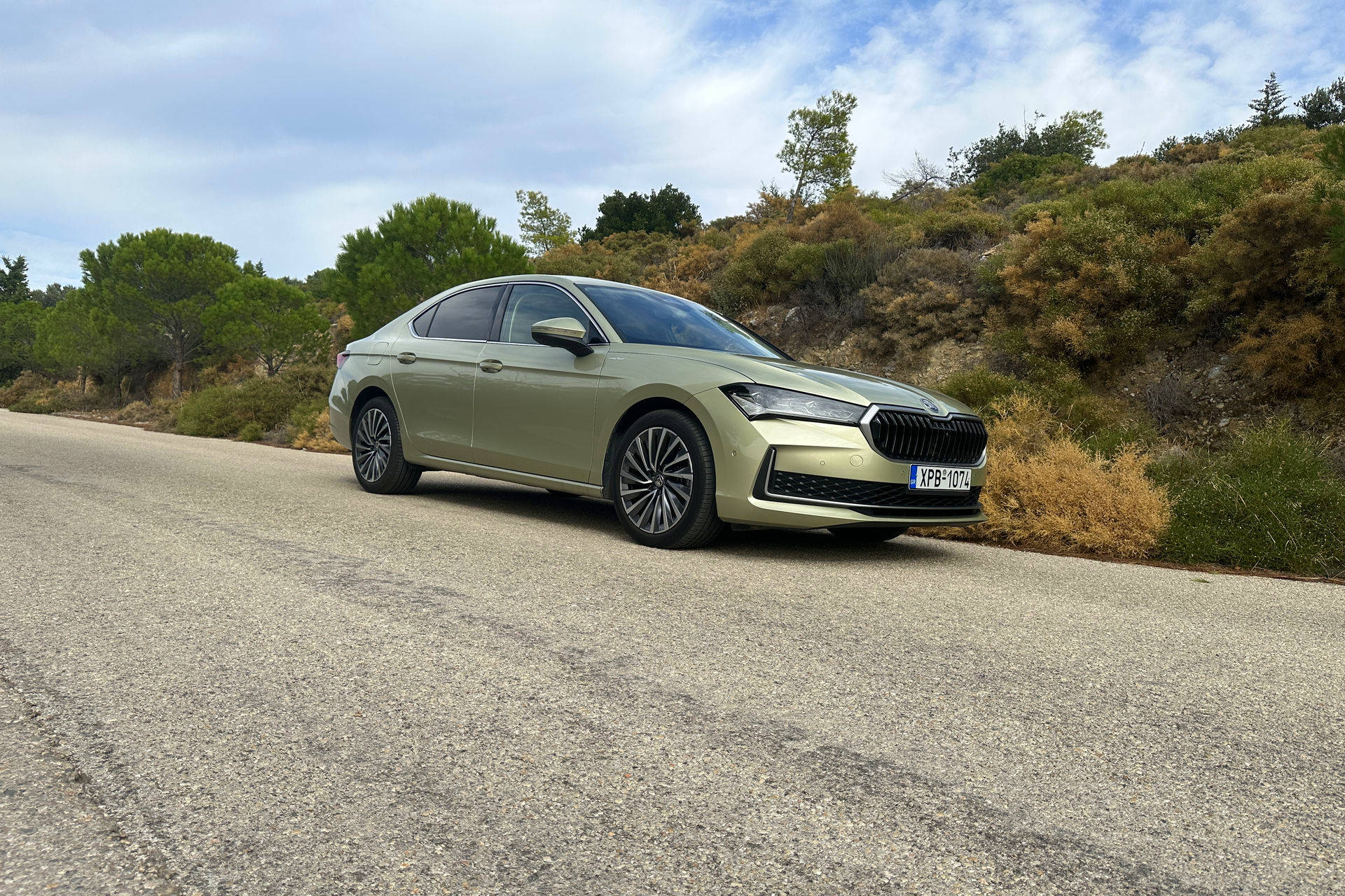 Skoda Superb Laurin & Klement test 10.2025 (6B) Skoda Superb Laurin & Klement test 10.2025 (6B)