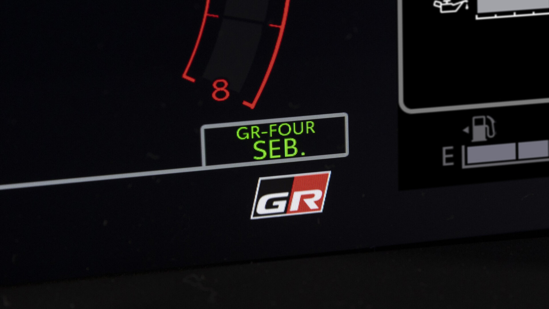 toyota gr yaris ogier (4)