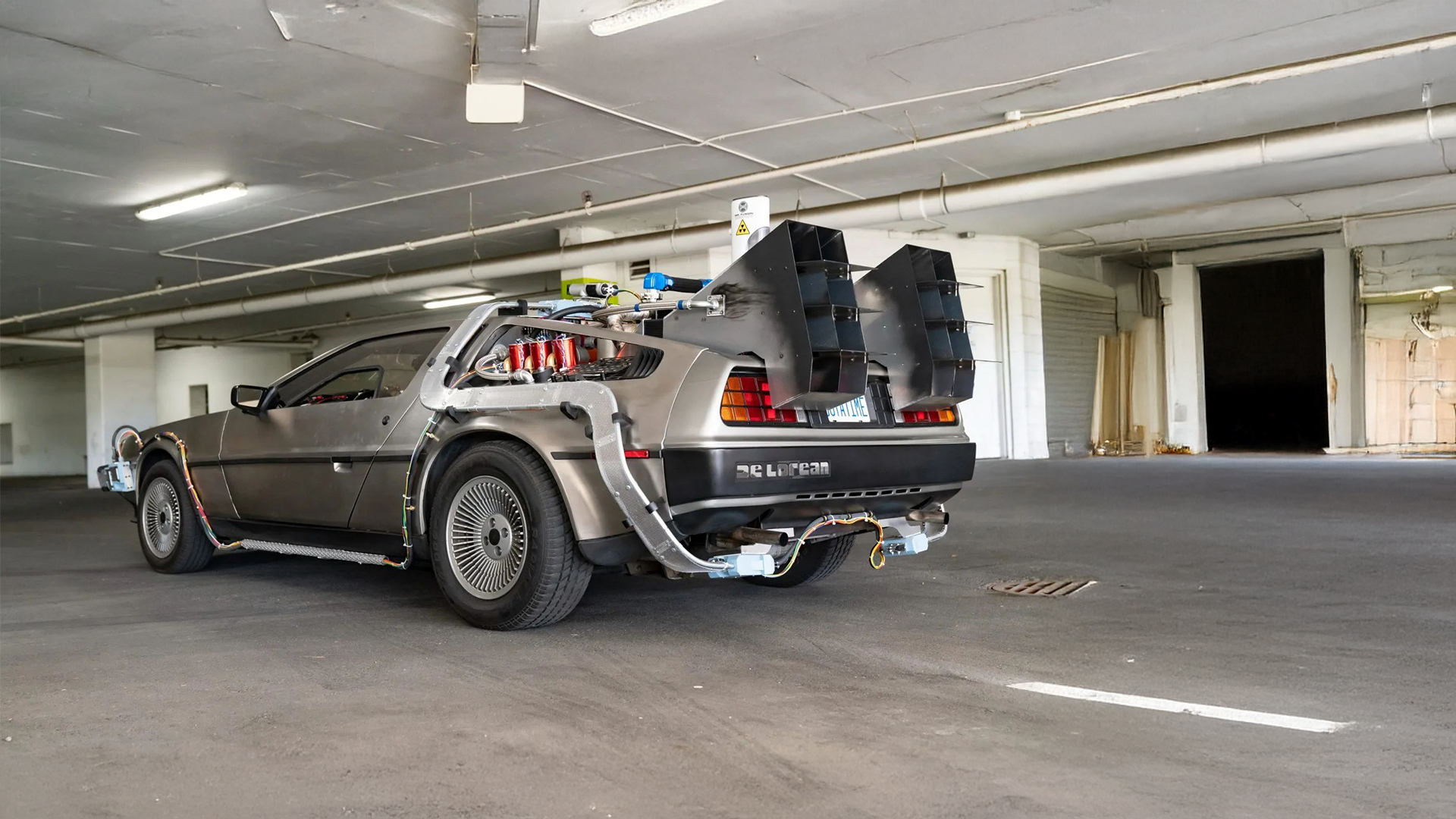 DeLorean DMC 12 Taksidi ston xrono 3