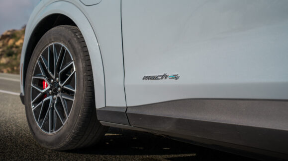 Ford Mustang Mach E AWD ER Test 15