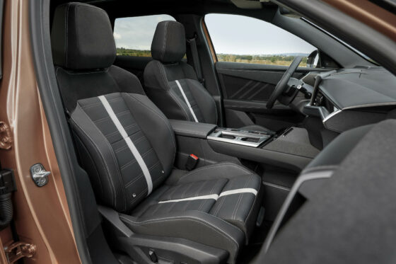 Opel Grandland Electric (7)