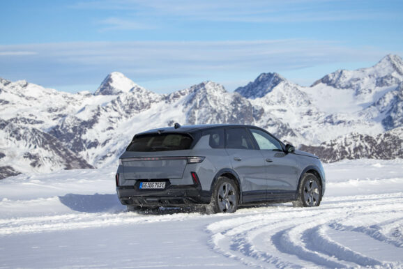 Opel Grandland Electric AWD (15)