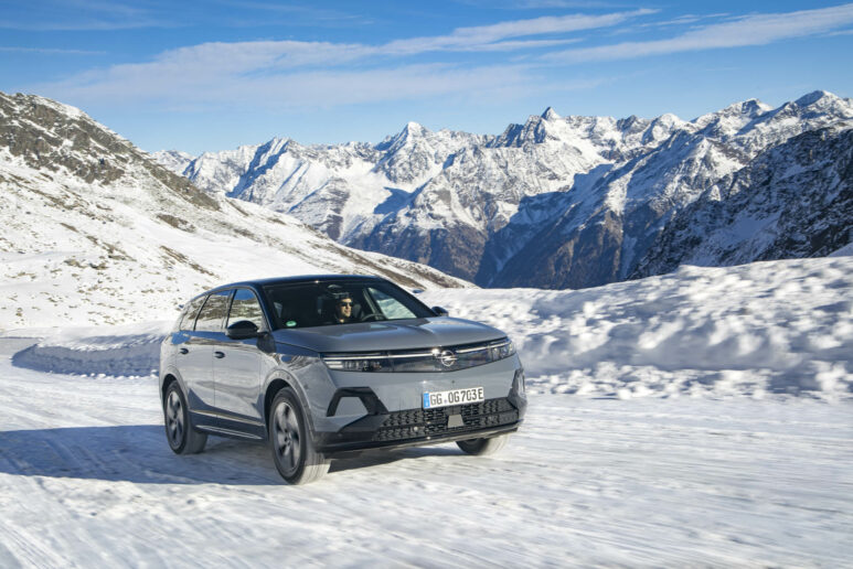 Opel Grandland Electric AWD (2)