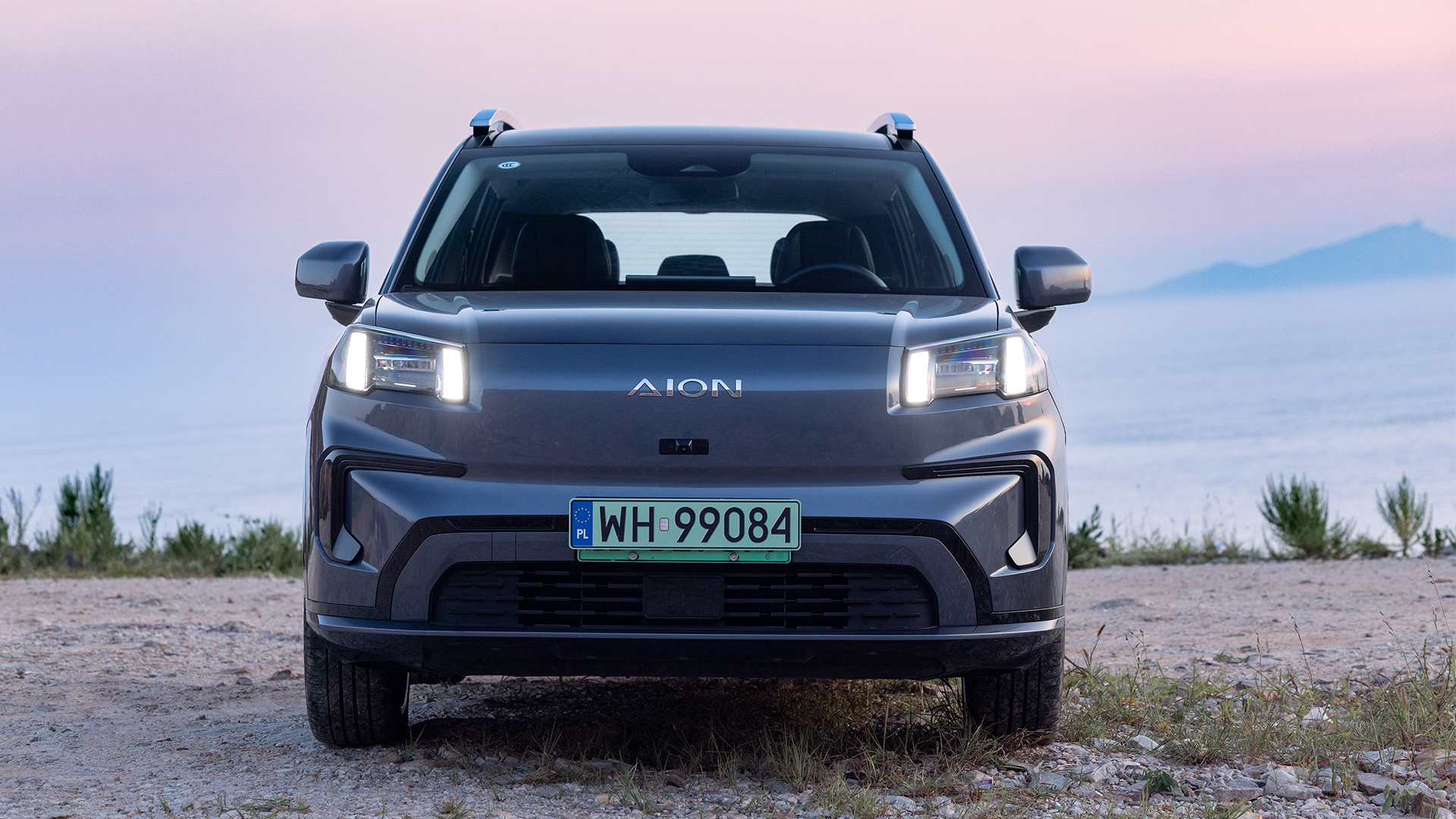 AION V test drive 21