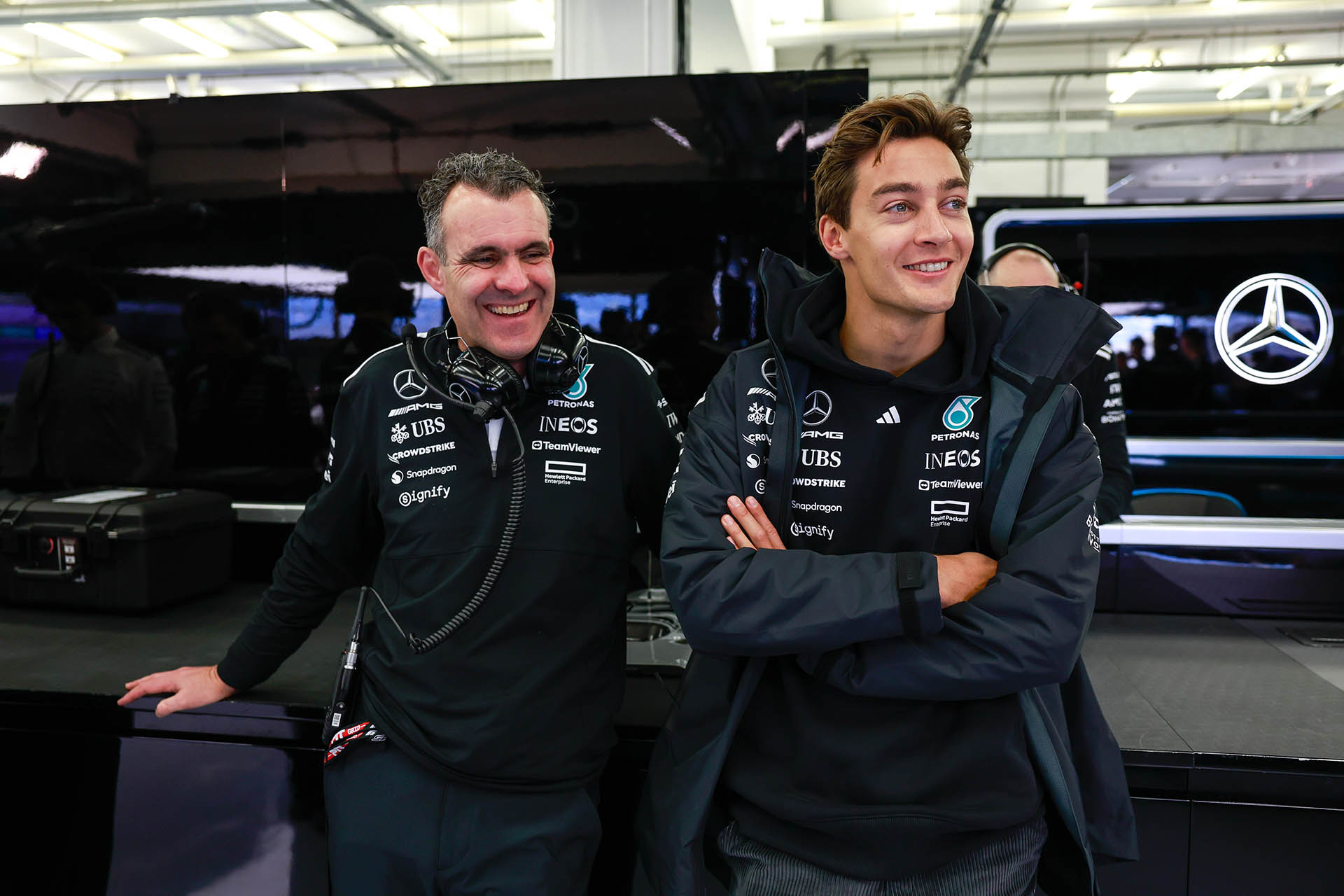 F1 Hywel Thomas & George Russell (Mercedes)