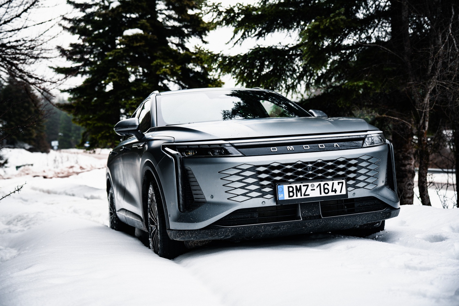 Οδηγούμε στην Ελλάδα τα νέα Omoda 5 SHS-H και Omoda 9 SHS-P