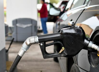 Νέο Fuel Pass: Όλα όσα πρέπει να γνωρίζετε – Τα ποσά, τα κριτήρια, πότε ανοίγει η πλατφόρμα