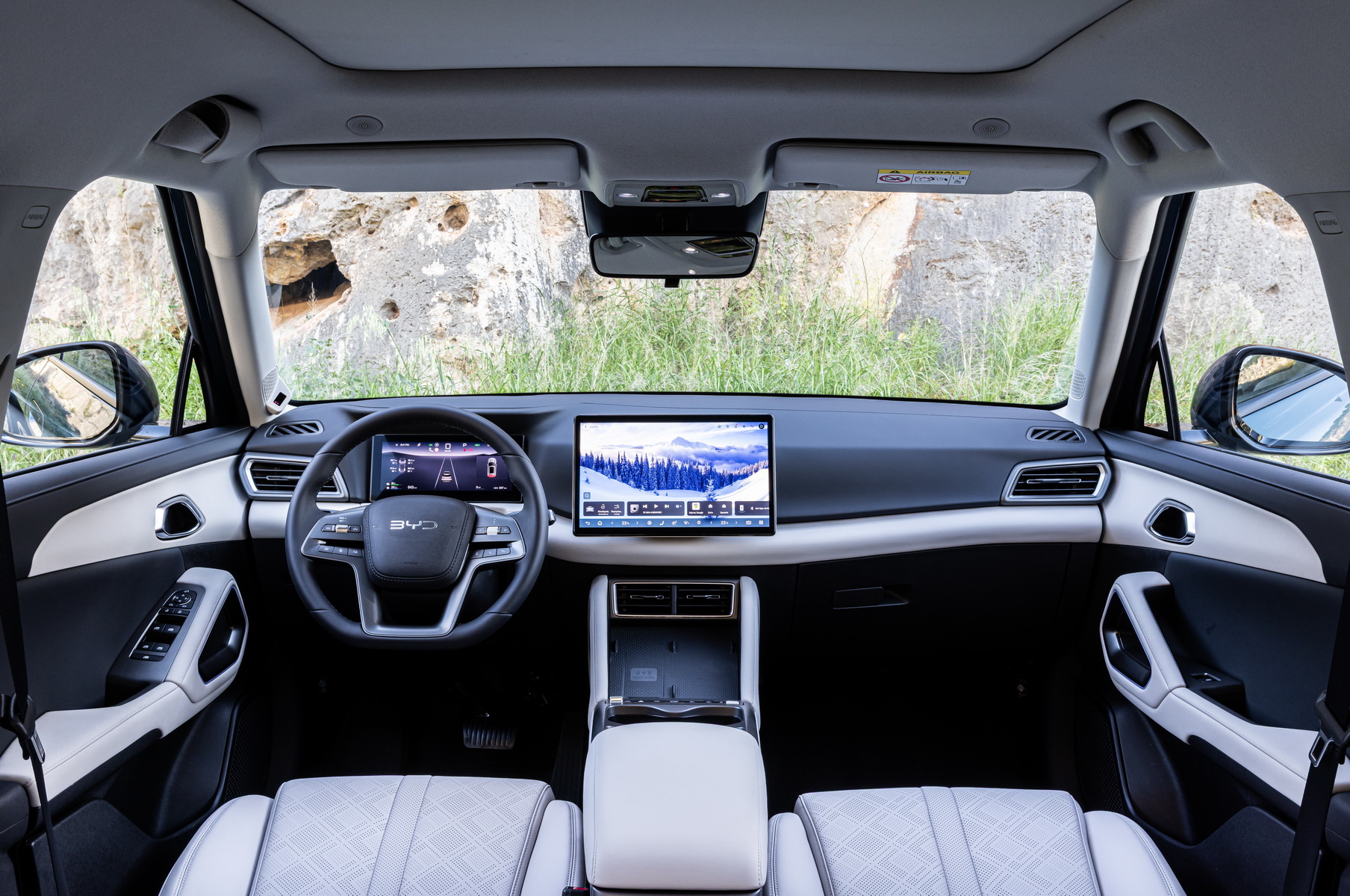 BYD ATTO2 DM i INTERIOR (3) resize