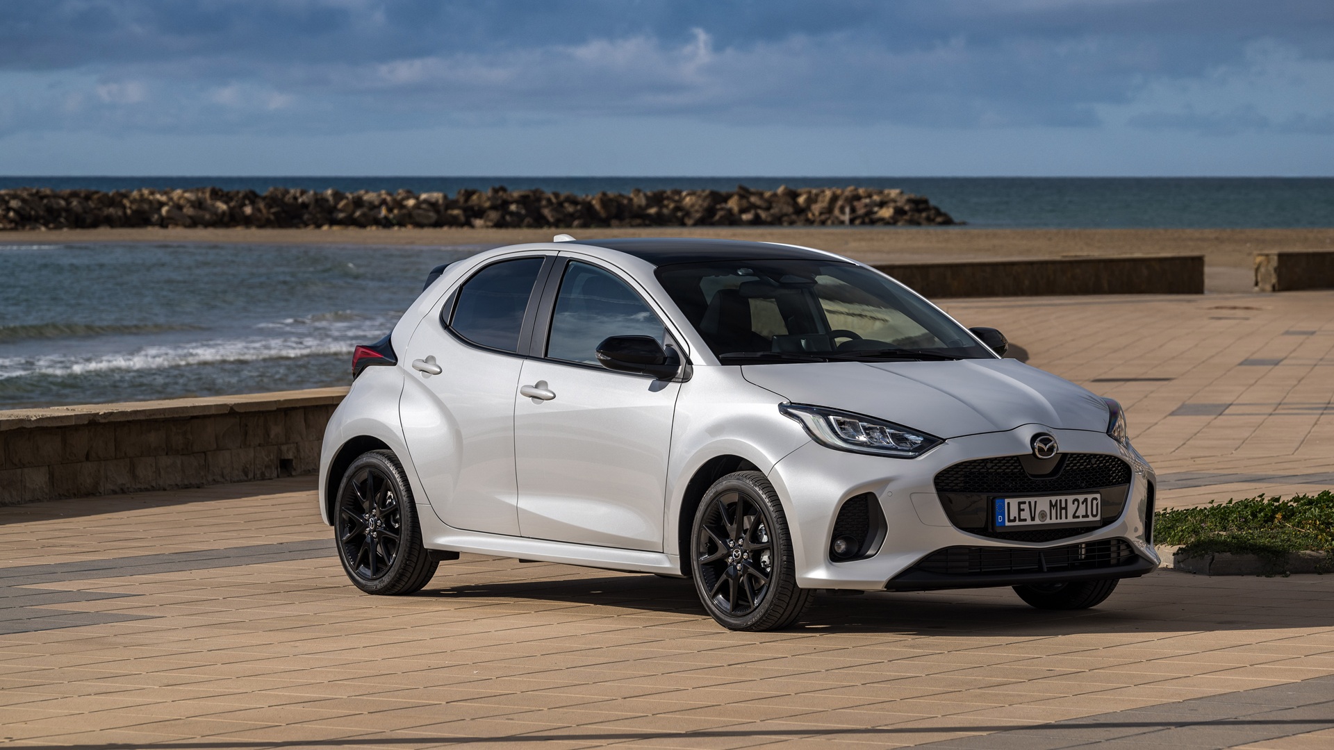 Mazda 2 Hybrid 2026 (6) Mazda 2 Hybrid 2026 (6)