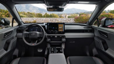 TOYOTA RAV4 (44) TOYOTA RAV4 (44)