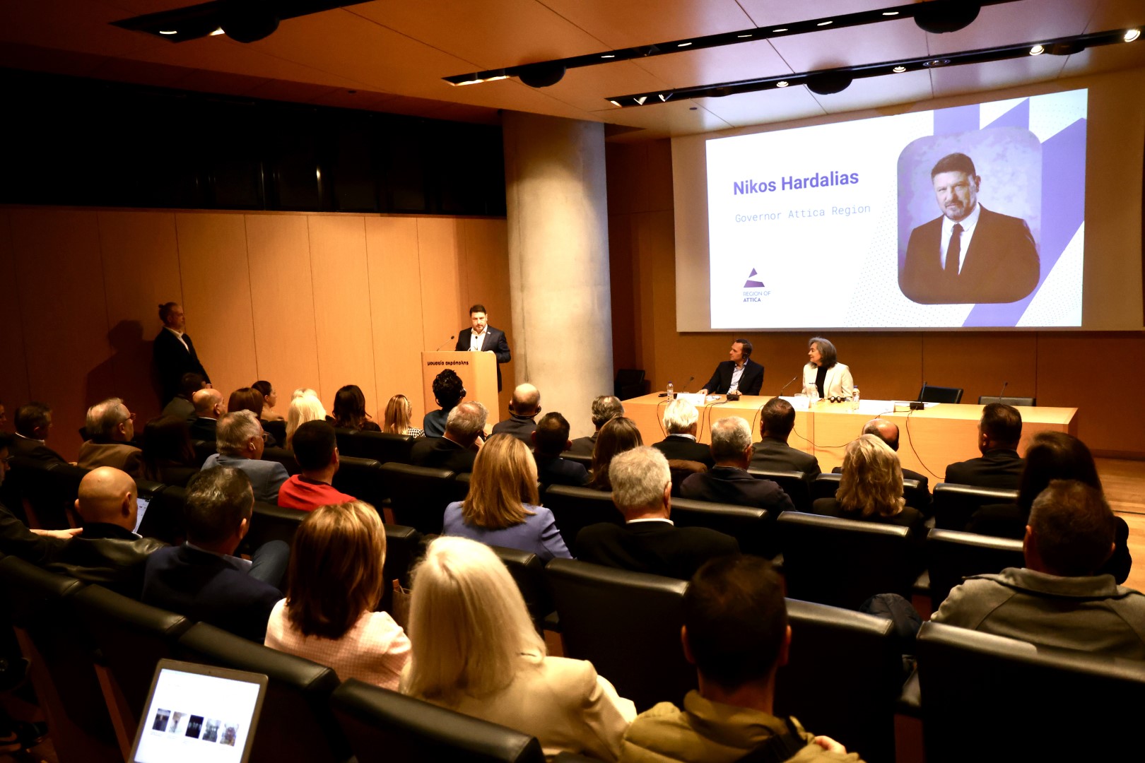 Νίκος Χαρδαλιάς: «15 εκατ. ευρώ από την Περιφέρεια Αττικής για την ανάπλαση και τον εκσυγχρονισμό της Αυθεντικής Μαραθώνιας Διαδρομής»