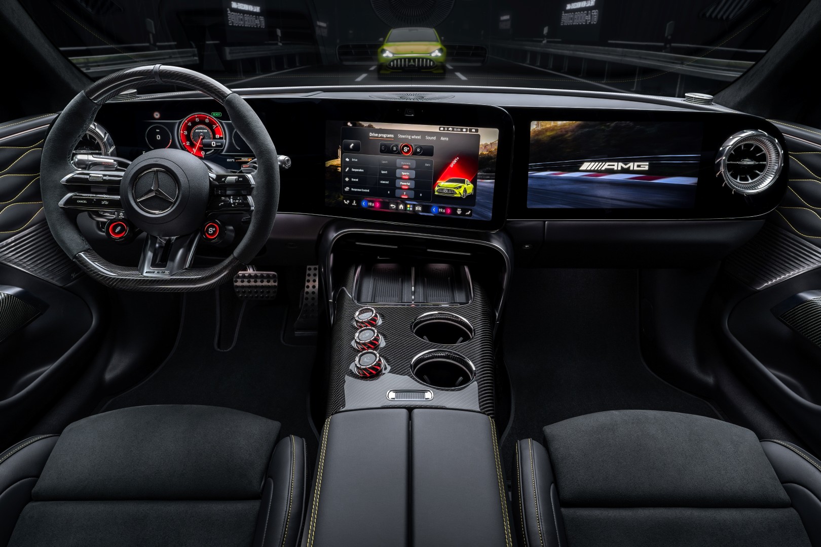 Αποκάλυψη για τη νέα Mercedes-AMG GT 4-Door Coupe των 1.169 ίππων