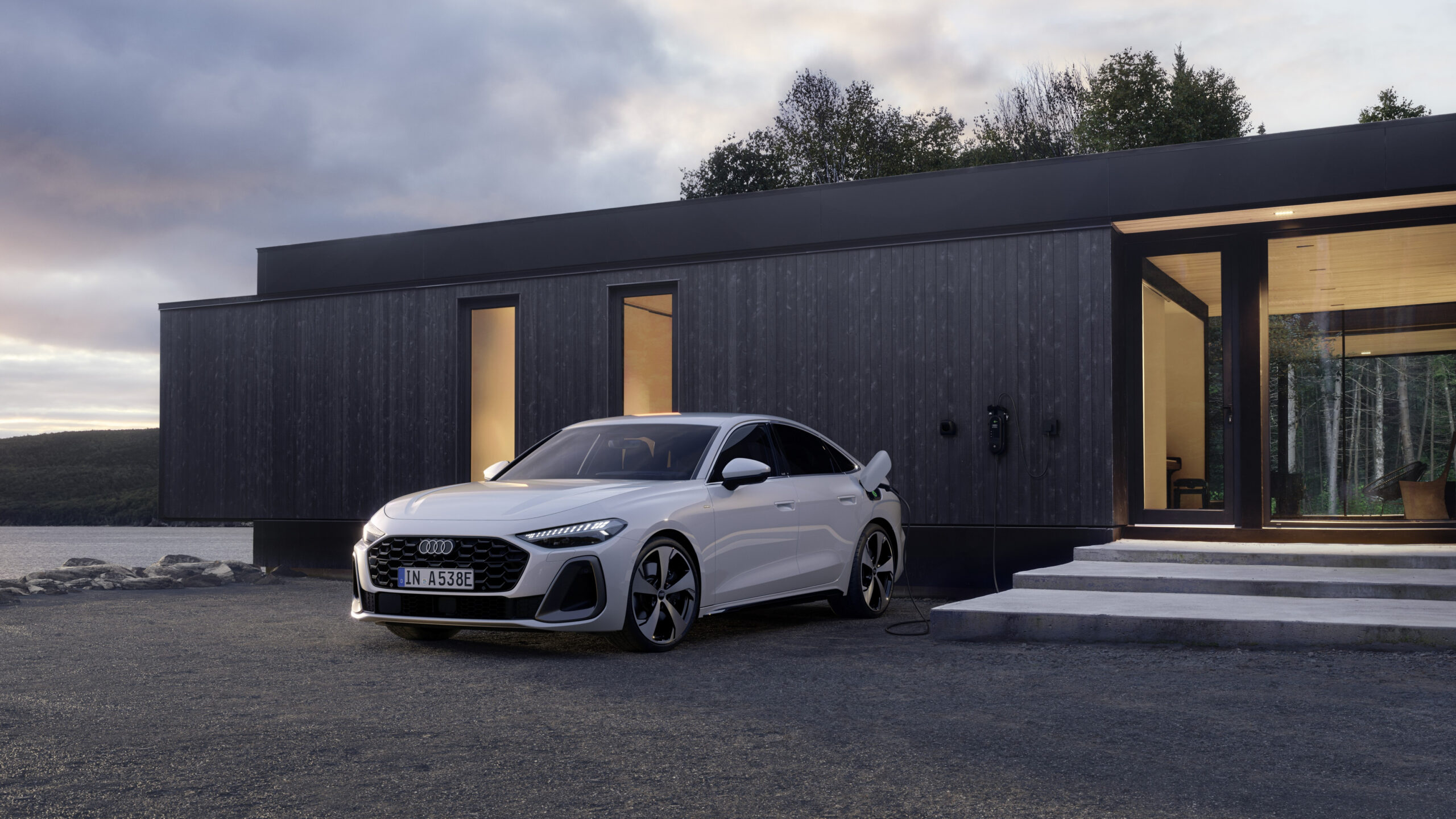 Audi A5 Sedan e hybrid quattro test drive 6 Audi A5 Sedan e hybrid quattro test drive 6