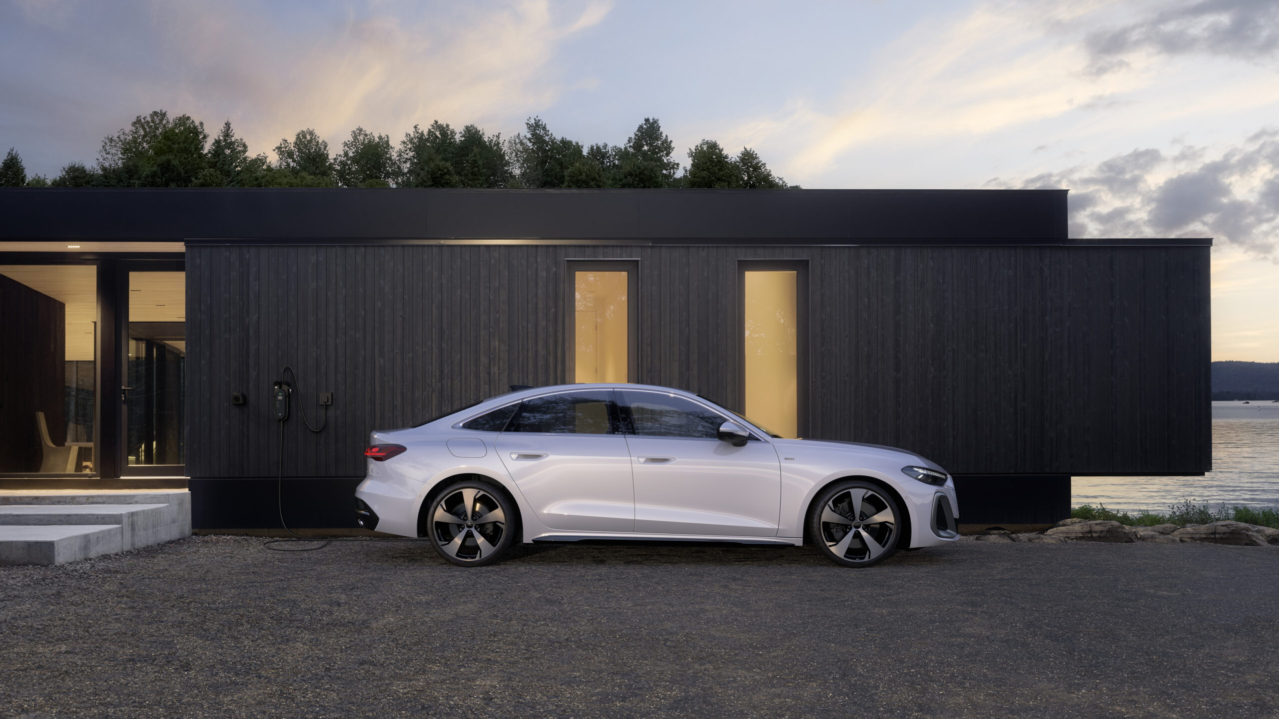 Audi A5 Sedan e hybrid quattro test drive 7 Audi A5 Sedan e hybrid quattro test drive 7