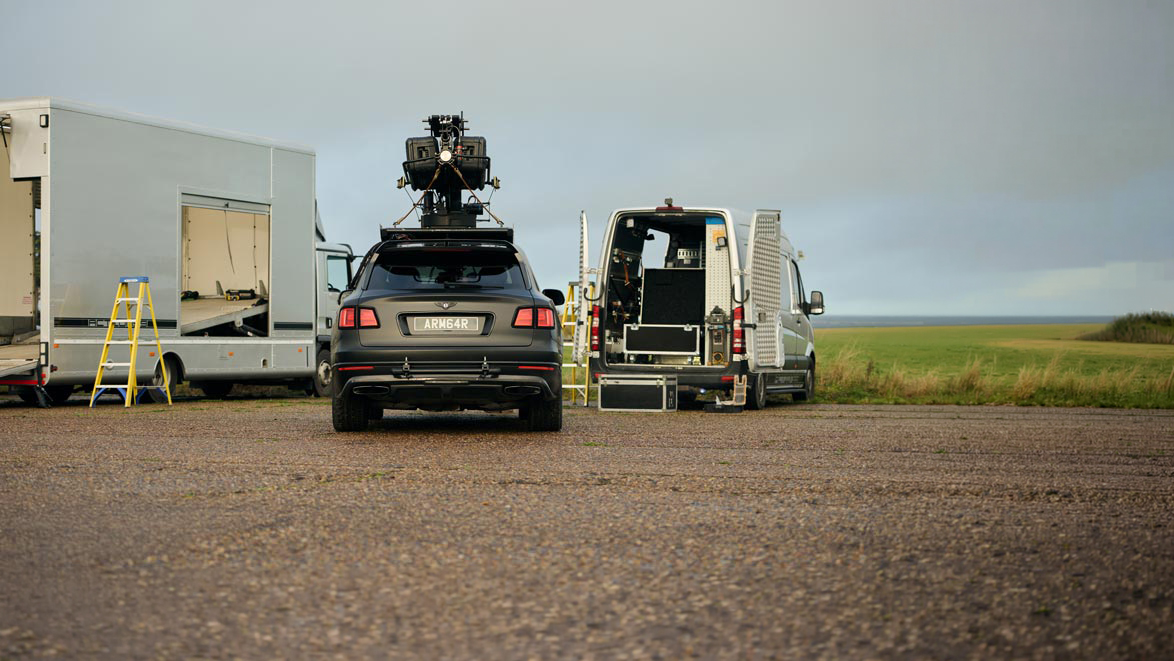 Bentley Armtayga camera car 3 Bentley-Armtayga-Action99-Camera-Car-Stunts