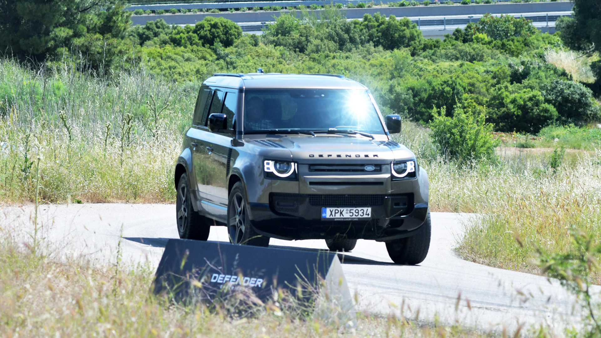 DEFENDER Expirience (8) DEFENDER Expirience (8)