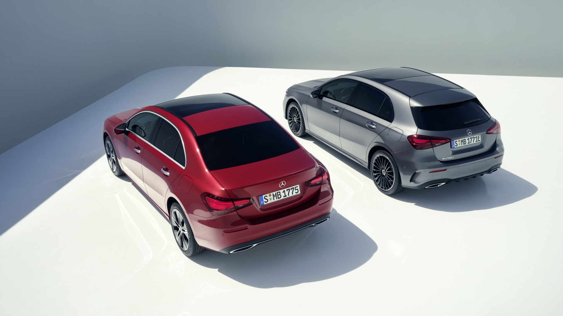 Mercedes-Benz A-Class: Το εισιτήριο για τα «αστέρια»