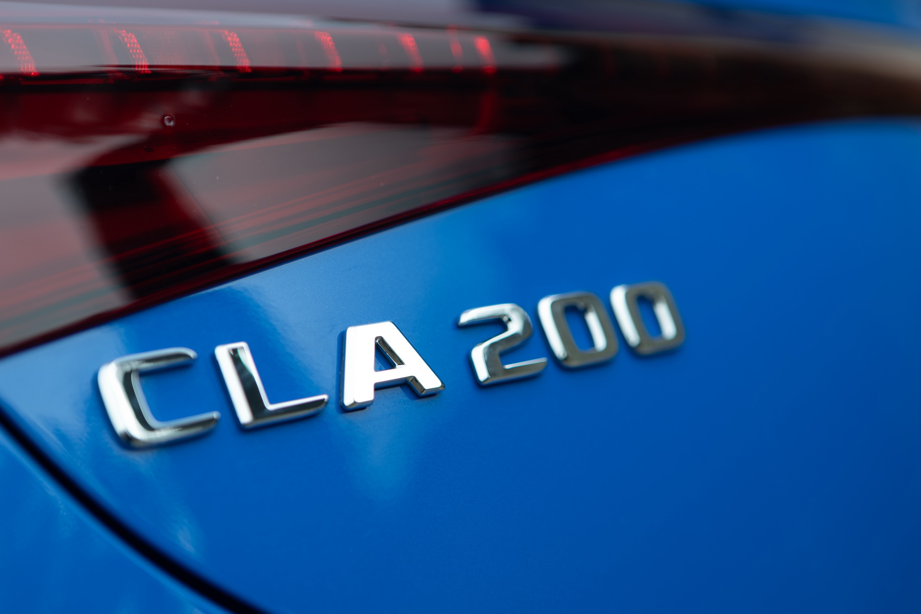 Mercedes Benz CLA200 Hybrid (10)