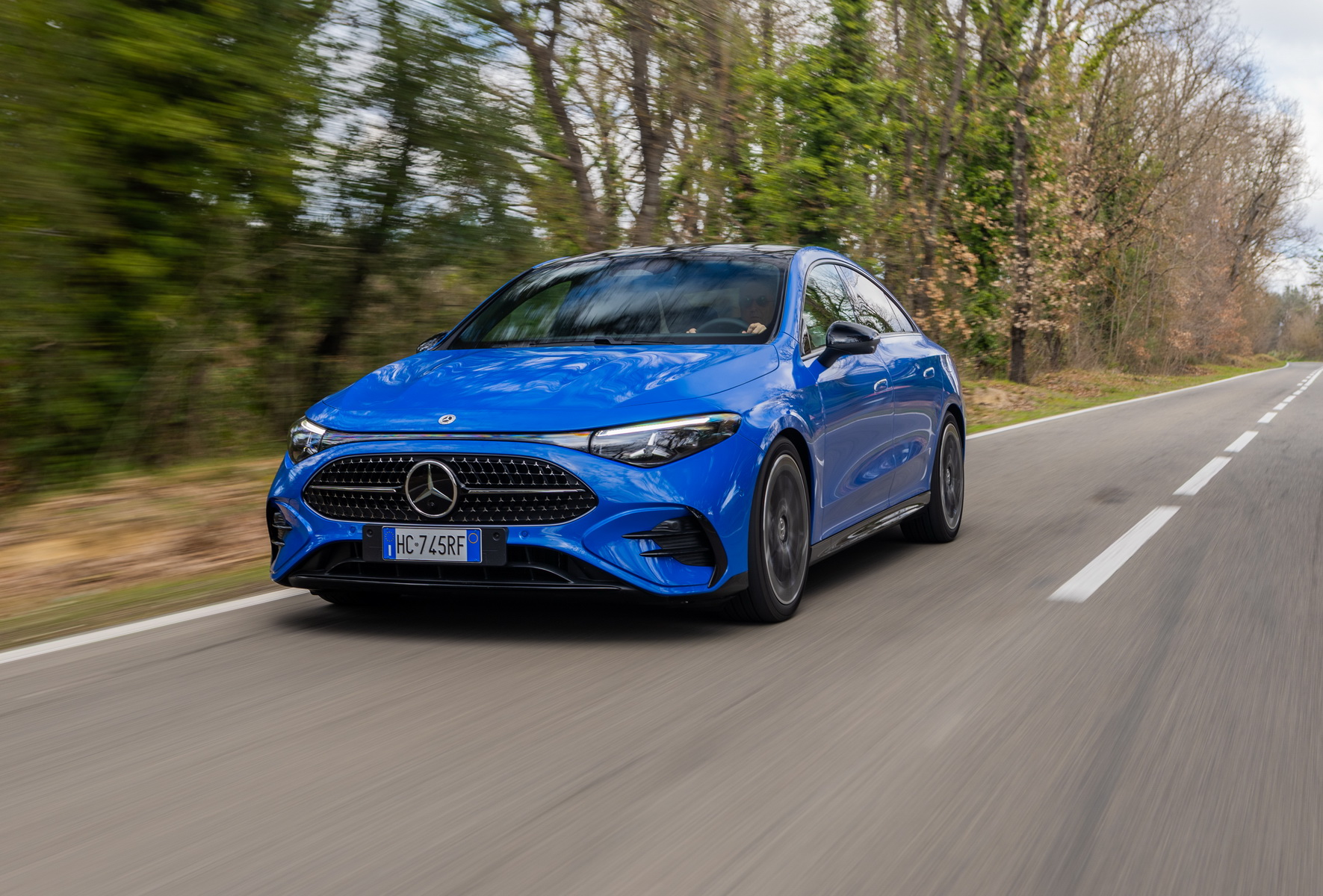 Mercedes Benz CLA200 Hybrid (11) - Τράκινγκ
