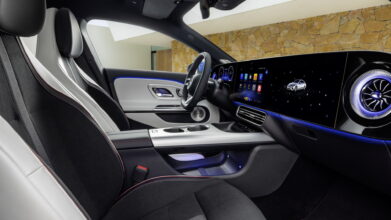 Mercedes Benz CLA200 Hybrid (4)