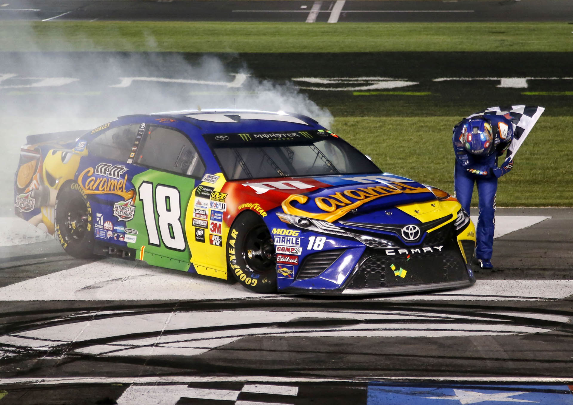 NASCAR Kyle Busch (1) NASCAR Kyle Busch (1)