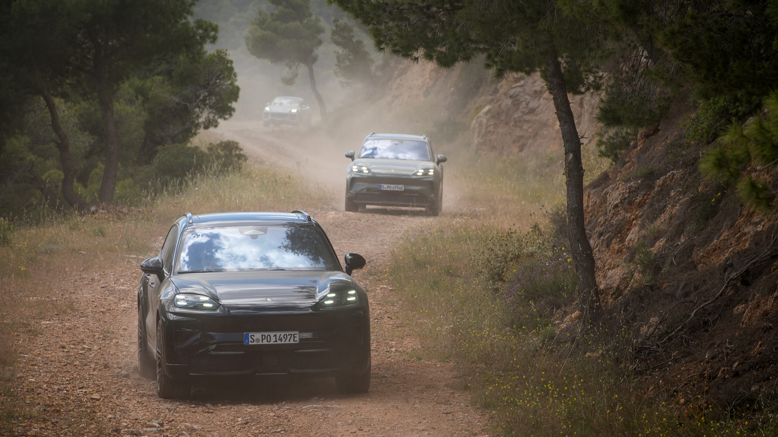 Porsche Road Show 2026 offroad Cayenne Electric