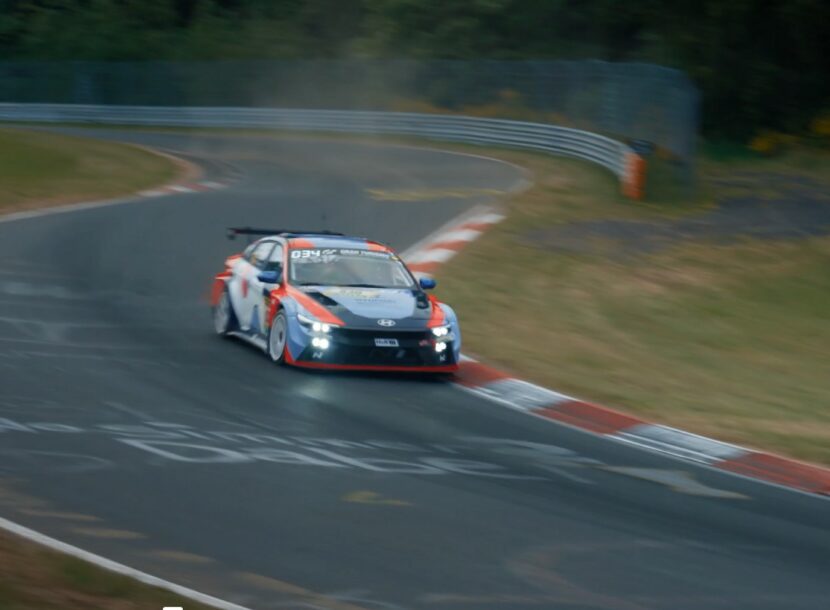 Robert Wickens Hyundai Elantra 2025 24h of Nurburgring (4)