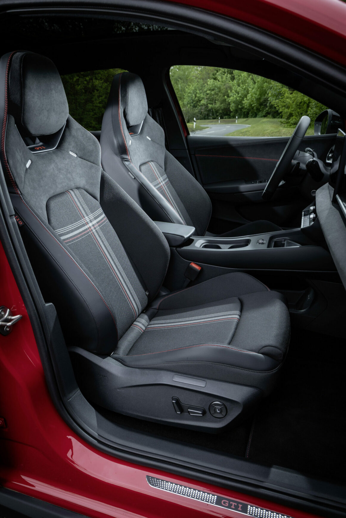 Volkswagen Id. Polo GTI (15)