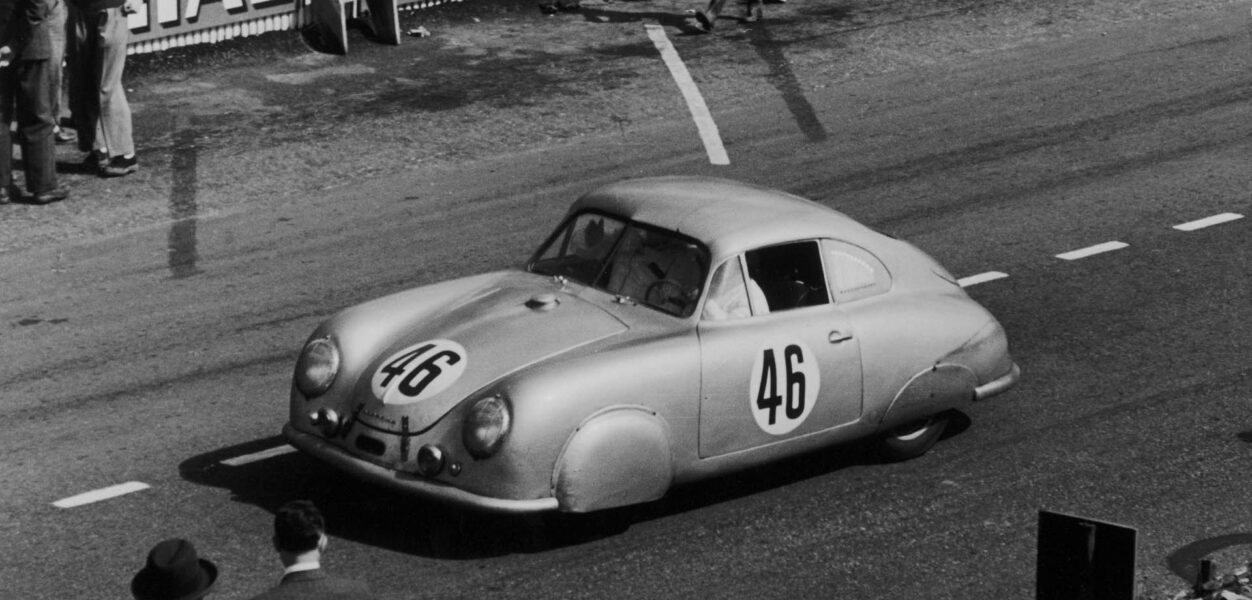 Auguste Veuillet Edmond Mouche (Porsche 356 SL Coupe) Le Mans, 1951