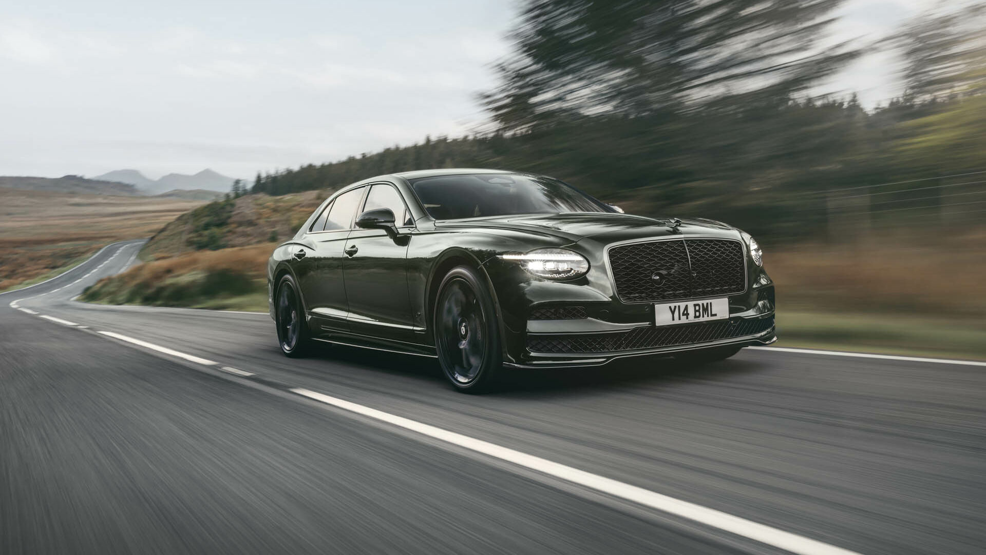 Bentley Flying Spur 1 (1) Bentley Flying Spur 1 (1)