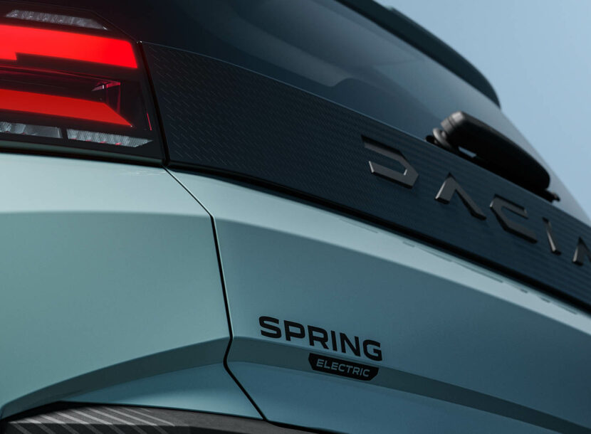 Dacia Spring teaser