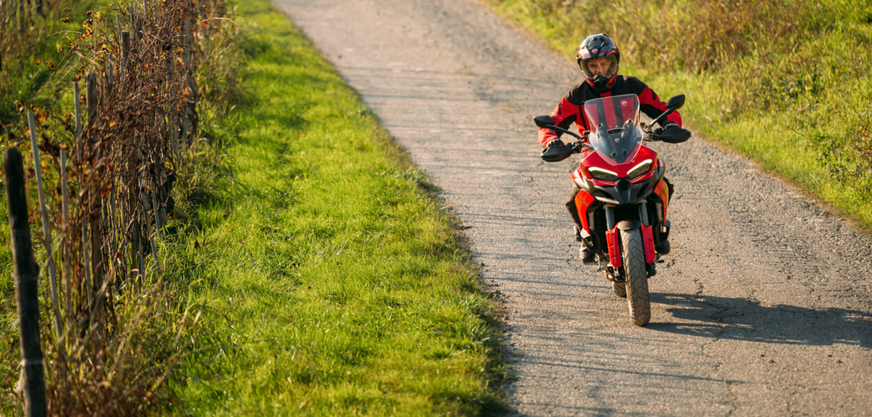 Ducati Multistarda V2 (4)