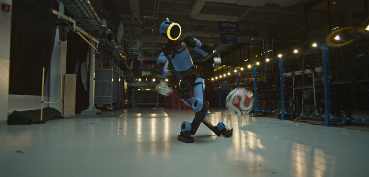 Hyundai “School of Football” Campaign Featuring Boston Dynamics’ Atlas