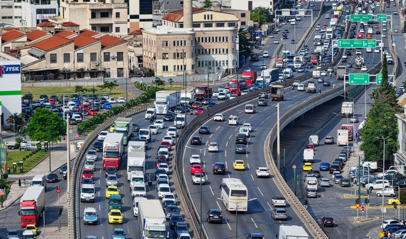 ACEM: Η στροφή στα δίκυκλα μπορεί να μειώσει την κυκλοφοριακή συμφόρηση κατά 40%