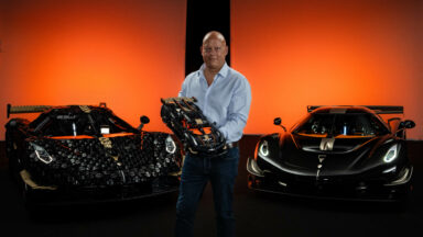 LEGO Technic Koenigsegg Sadair’s Spear (31)