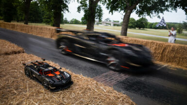 LEGO Technic Koenigsegg Sadair’s Spear (38)