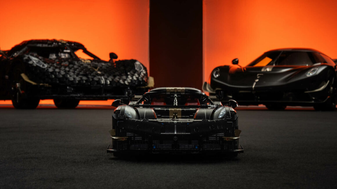 LEGO Technic Koenigsegg Sadair’s Spear (56)