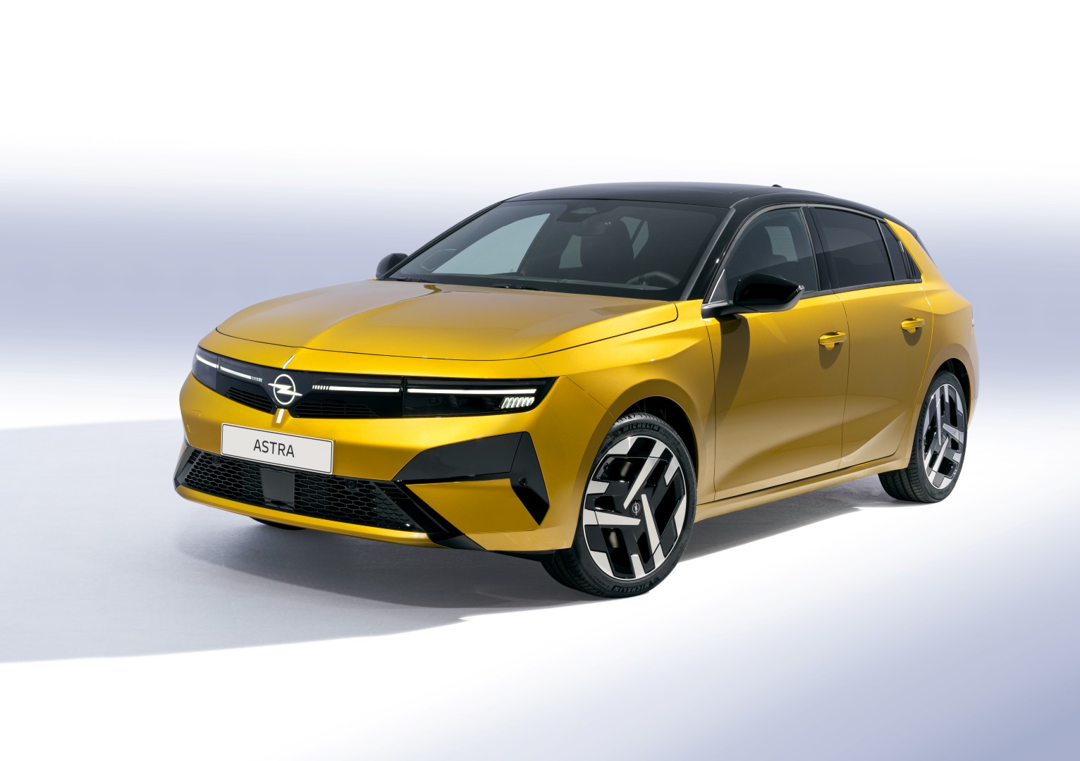 Πρεμιέρα για το ολοκαίνουργιο Opel Astra Electric στο MotorOne Electric Days