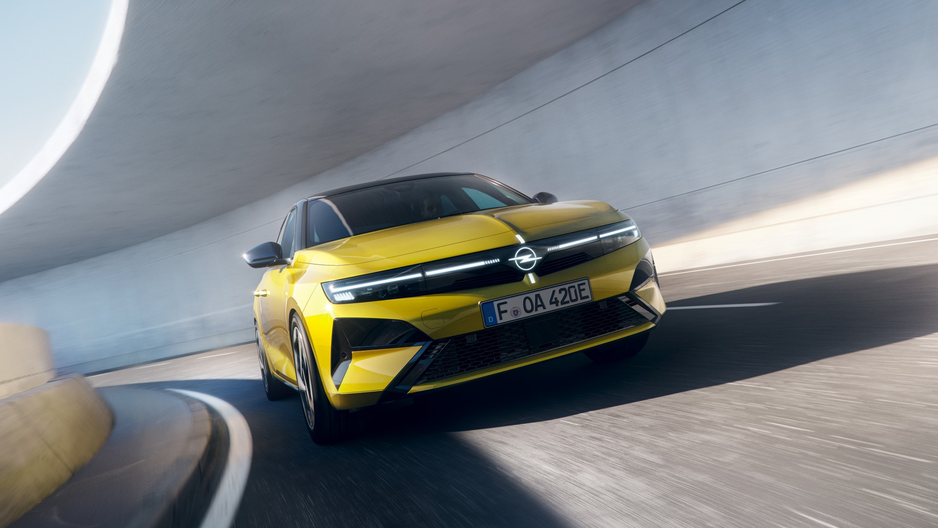 Πρεμιέρα για το ολοκαίνουργιο Opel Astra Electric στο MotorOne Electric Days