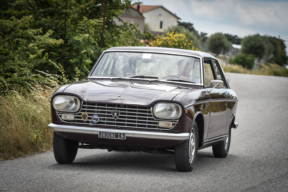 Peugeot 204 1966 (28) Peugeot 204 1966 (28)