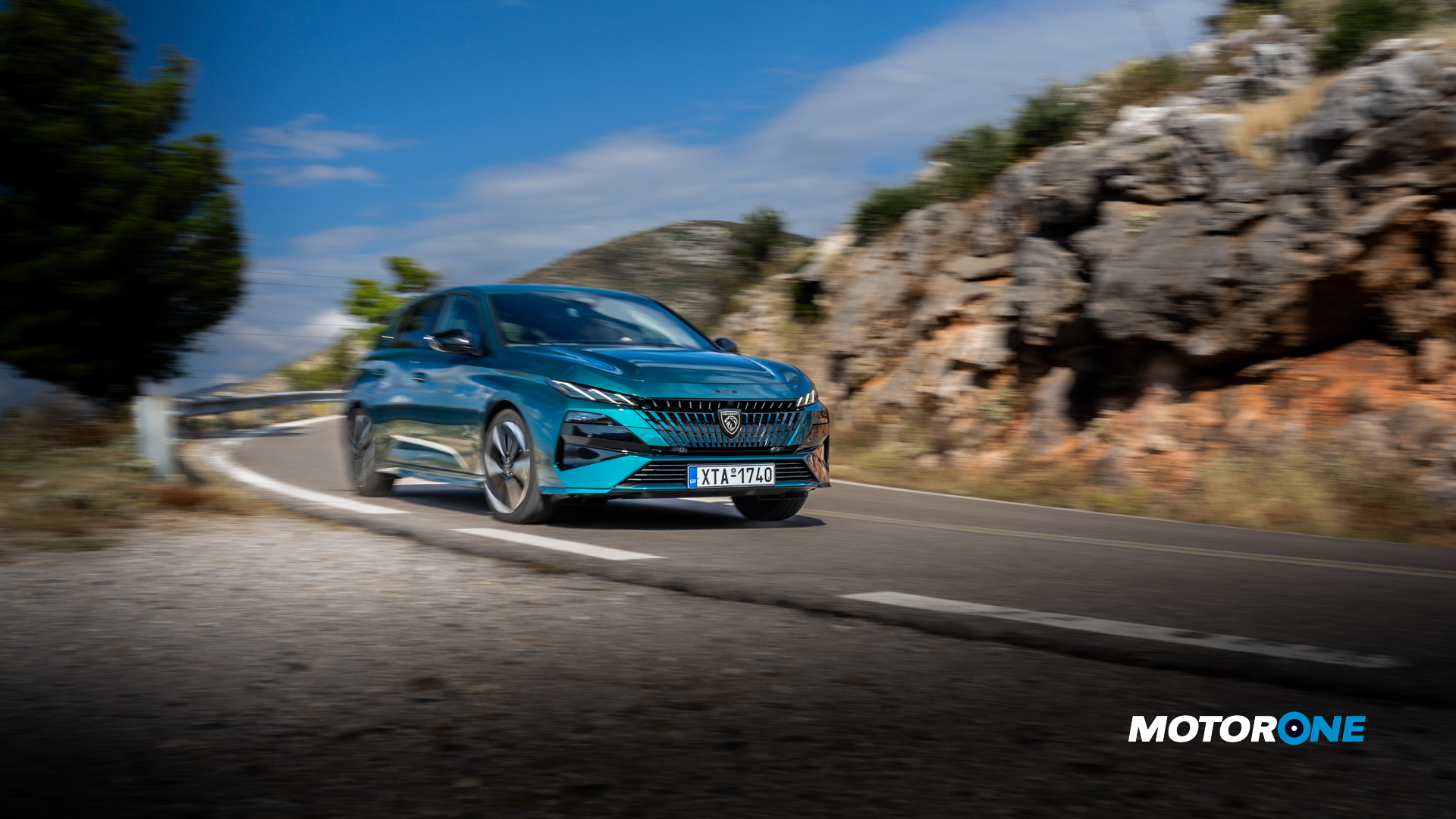 Peugeot e 308 GT test drive 23