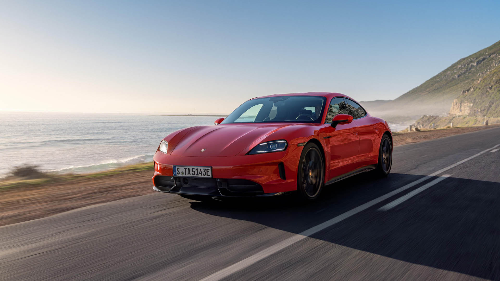 Porsche Taycan (3) Porsche Taycan (3)