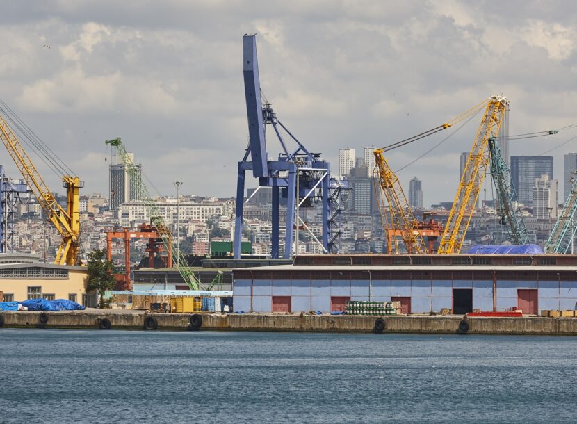 cranes at comercial seaport bosphorus strait in i 2026 03 18 04 23 15 utc