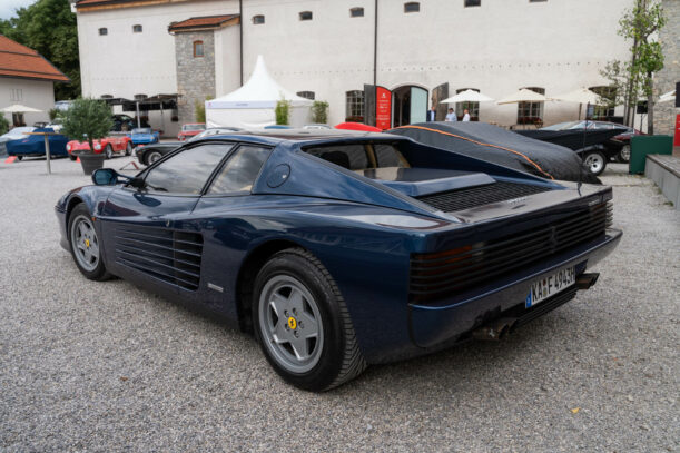 1989 Ferrari Testarossa(1)