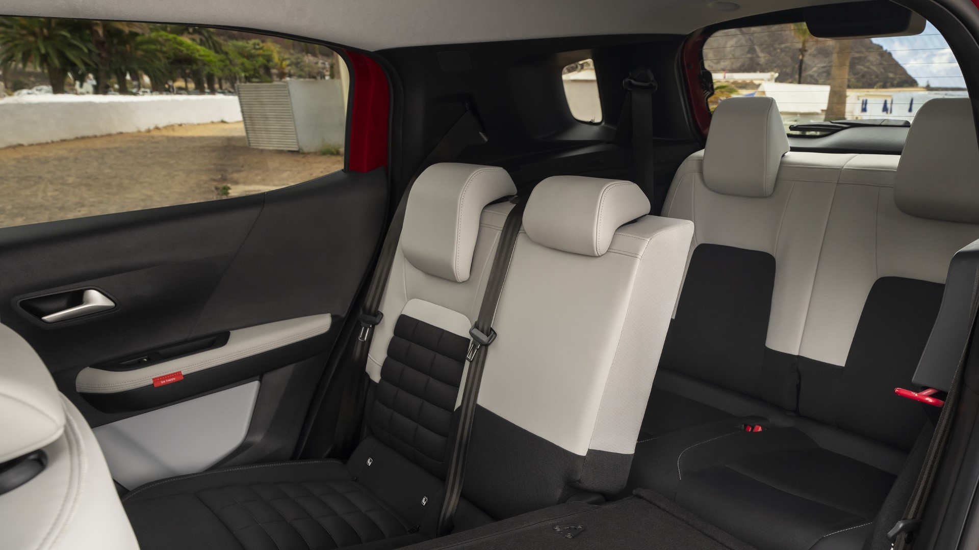 Το Citroen C3 Aircross διαθέσιμο με τιμή από 18.900 ευρώ