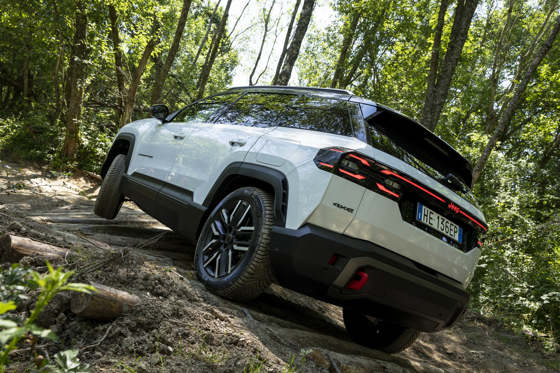 Jeep Compass 4xe (20)