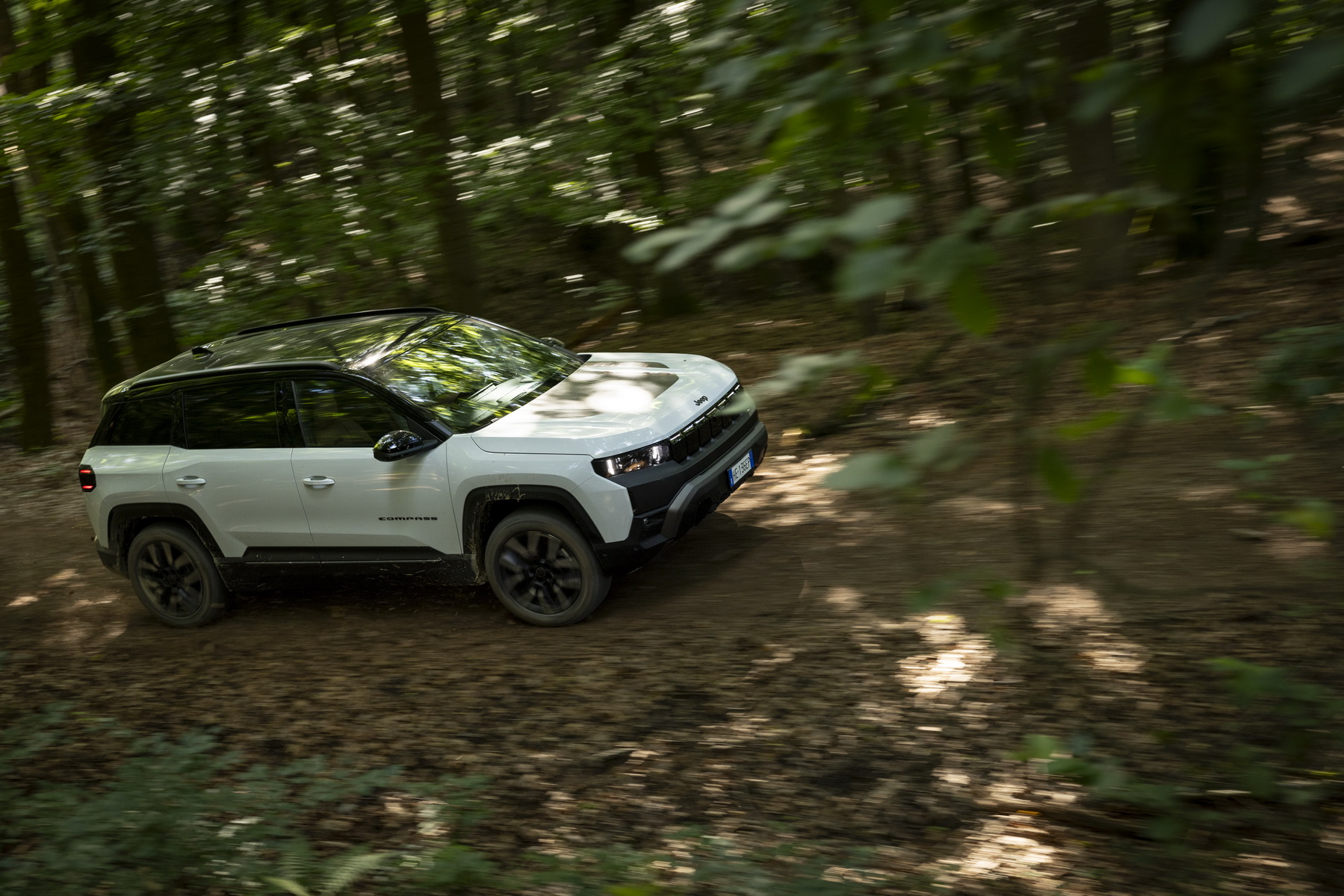 Jeep Compass 4xe (28)