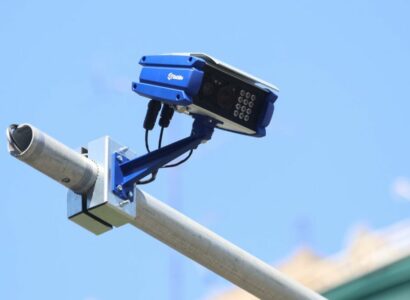 Σε λειτουργία το επόμενο δεκαήμερο 388 κάμερες στους δρόμους για κόκκινα φανάρια στην Αθήνα - Πάνω από 4.000 περιστατικά παραβίασης, τι γίνεται με τις ενστάσεις