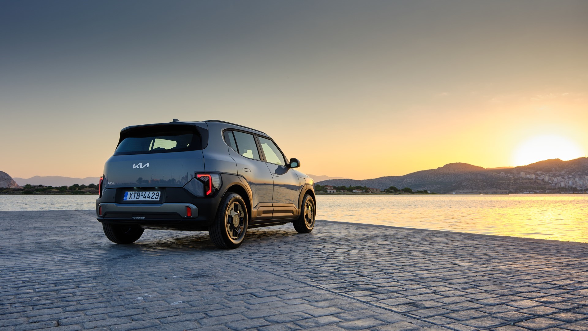 Kia EV2 GR 2 Στην Ελλάδα το νέο Kia EV2 παρέα με το επαγγελματικό PV5 Cargo