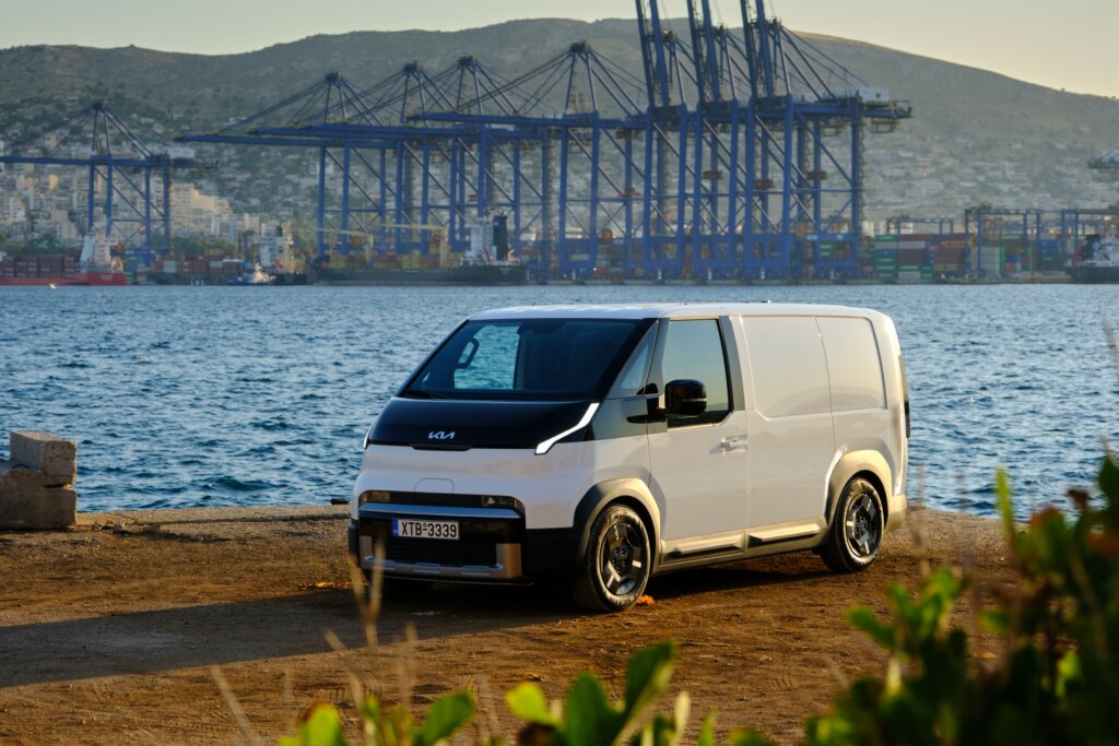 Kia PV5 Front Quarter View
